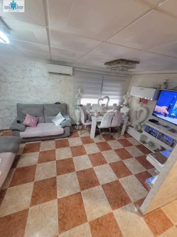 Apartamento en Venta en Hermanos Falcó