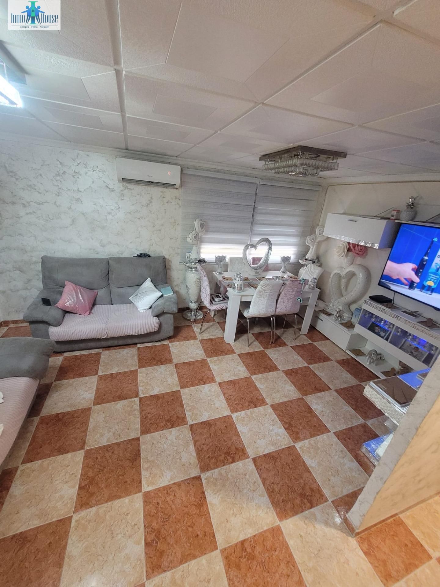 Sala d'estar de Apartament en venda en  Albacete Capital