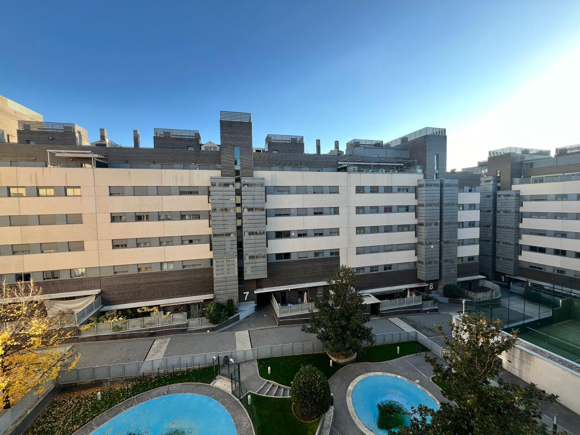 Flat for sale in Calle Luis Mateo Diez, Rivas Futura