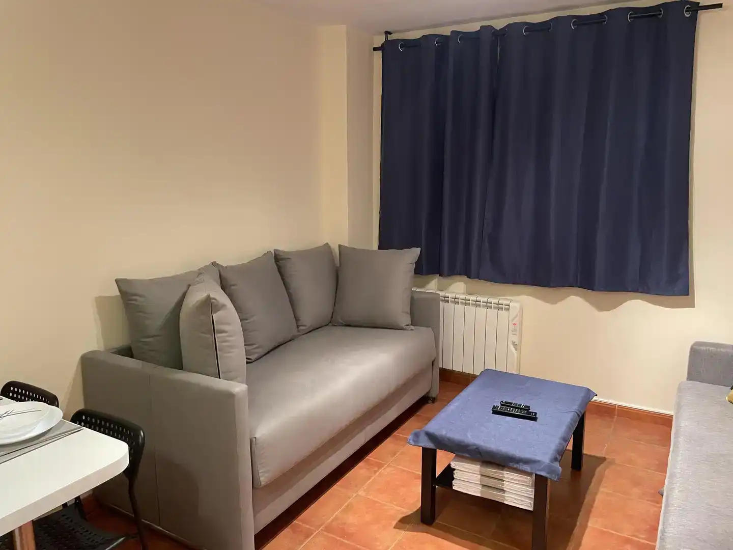 Wohnzimmer von Wohnungen zur Miete in Sierra Nevada mit Möbliert