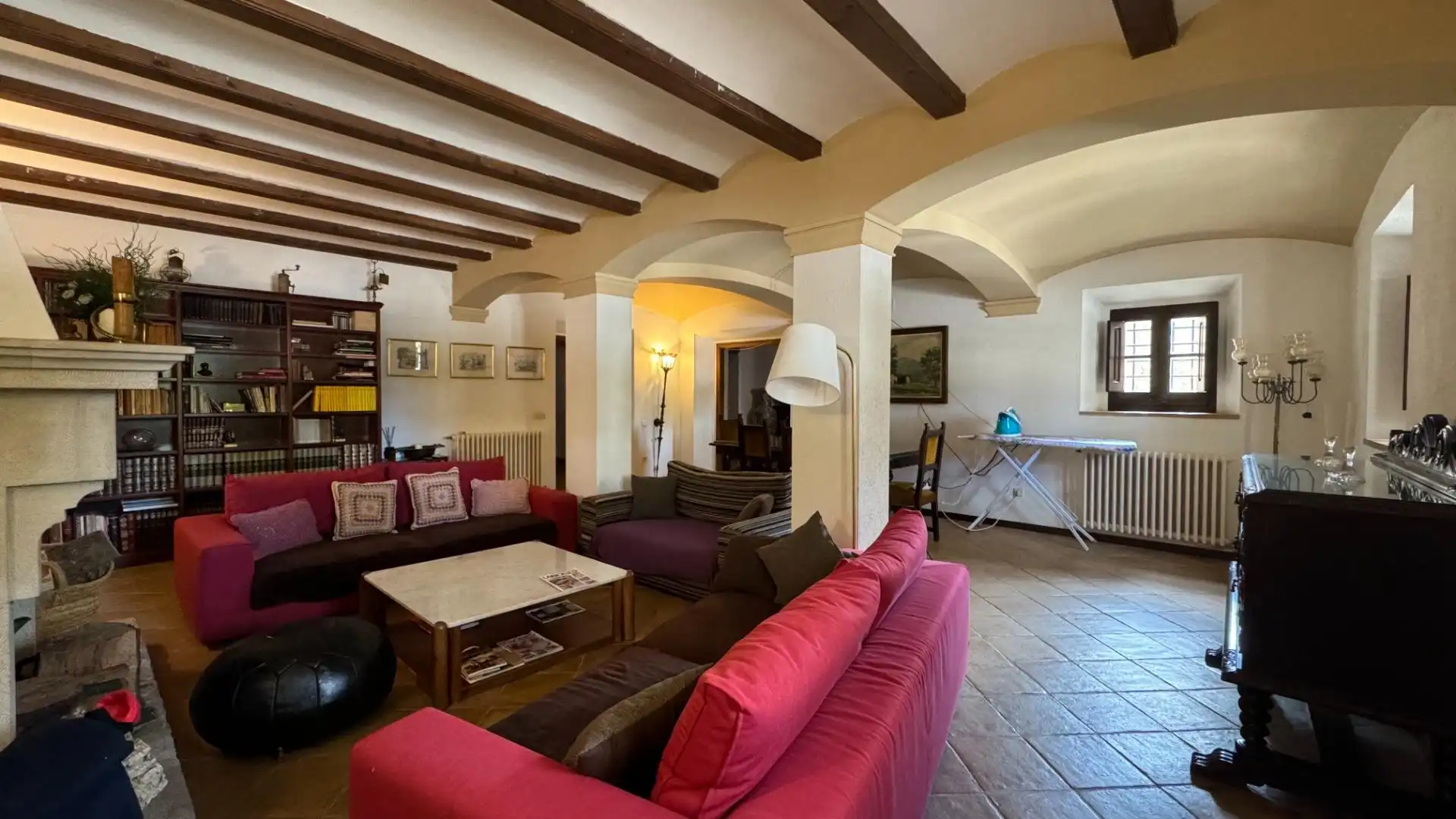 Sala de estar de Casa o chalet en venta en Llambilles con Calefacción, Jardín privado y Terraza