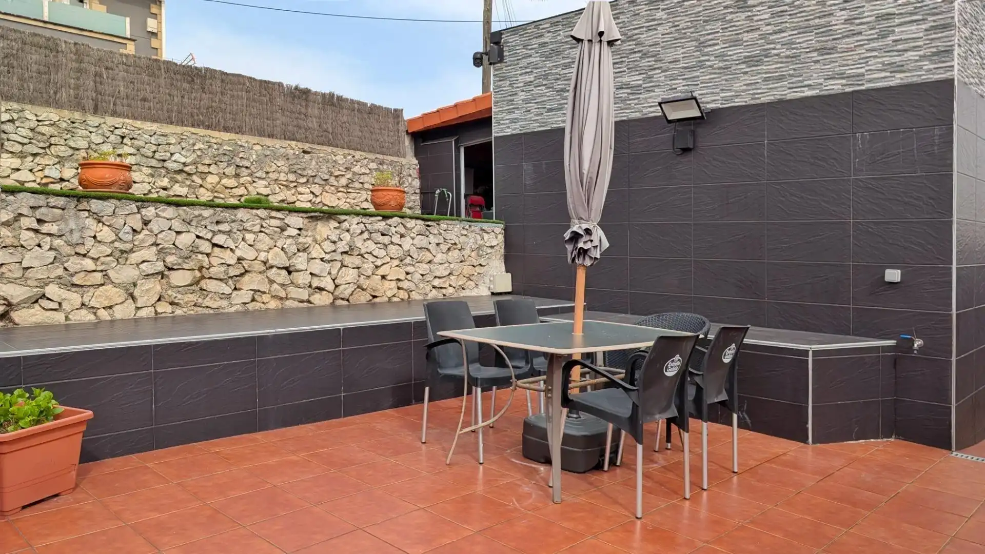 Terraza de Casa o chalet en venta en Santander con Calefacción, Jardín privado y Trastero