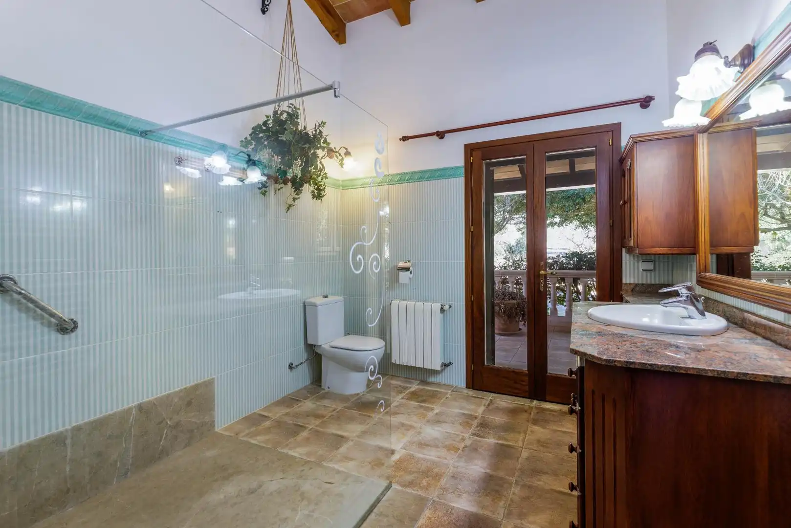 Badezimmer von Haus oder Chalet zum Verkauf in Manacor mit Klimaanlage, Privatgarten und Terrasse
