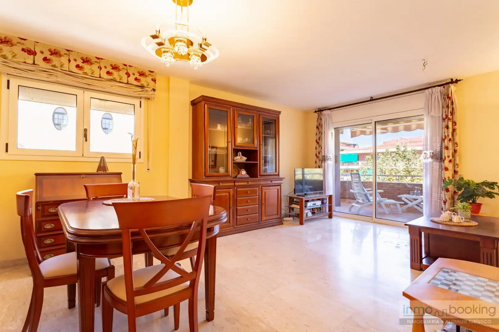 Dining room of Apartments for sale in Platja de Ponent