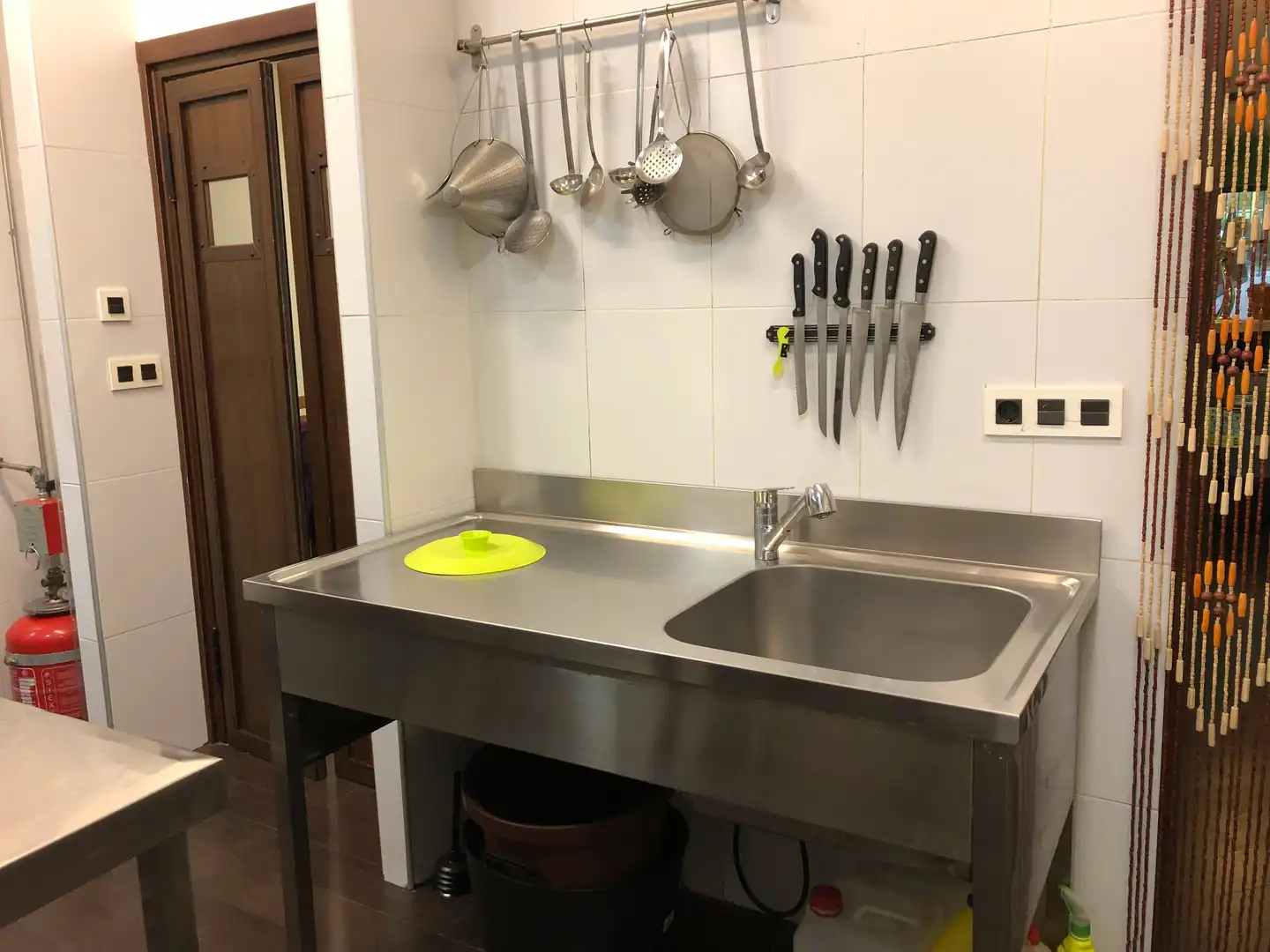 Kitchen of Commercial properties for sale in Ciudad Real  with Air Conditioner and Heating