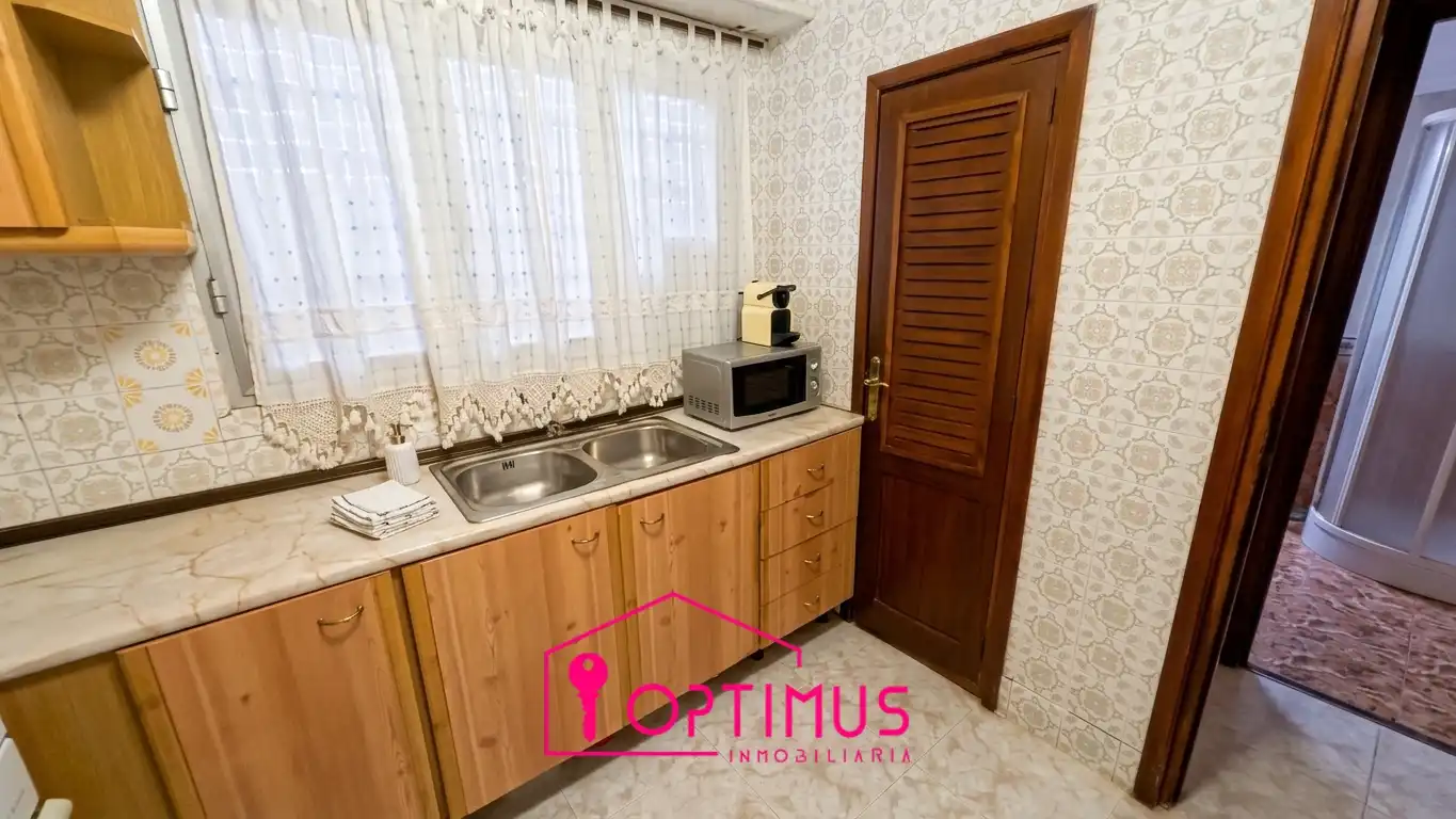 Kitchen of Houses for sale in Macastre  with Private garden, Terrace and Storage room