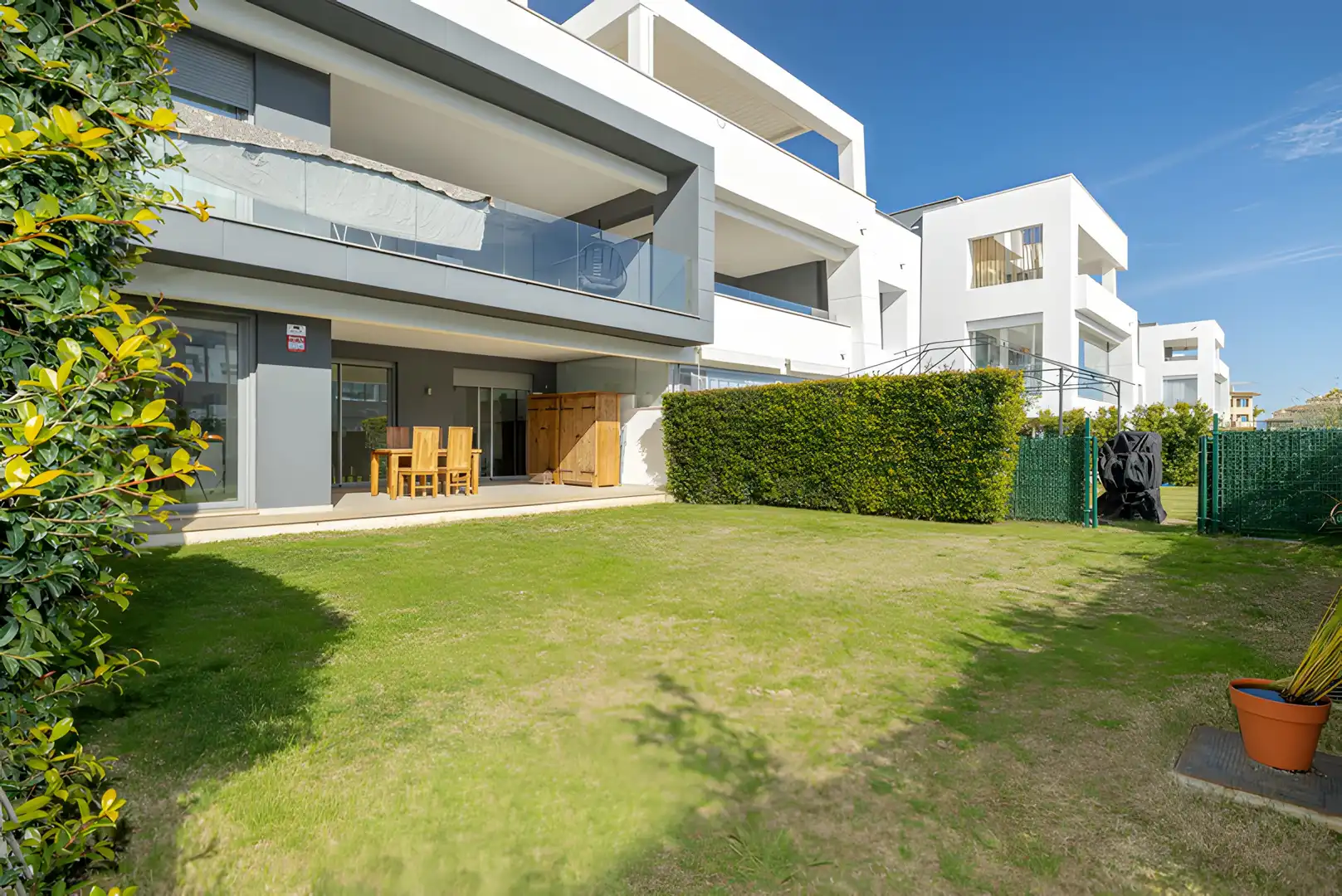 Jardí de Apartament en venda en Estepona amb Aire condicionat, Jardí privat i Terrassa