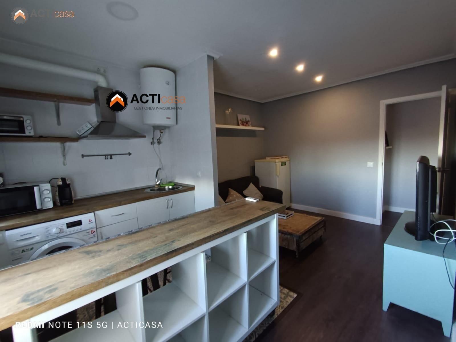 Apartment for sale in Cáceres Capital  with Air Conditioner