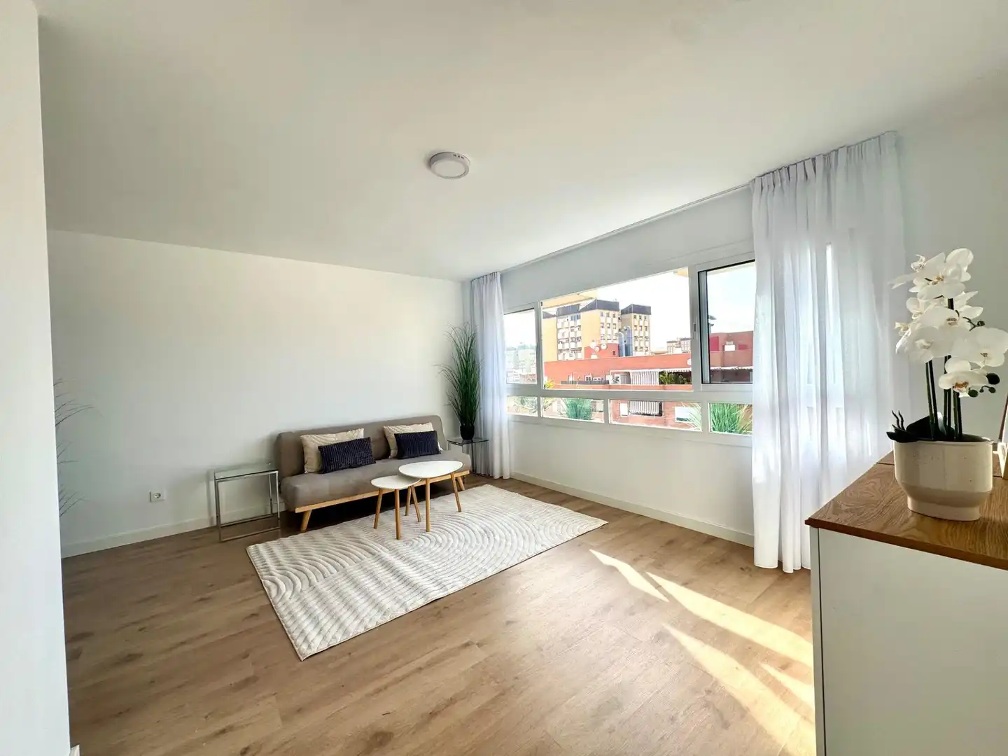 Living room of Flat for sale in Málaga  with Heating and Furnished