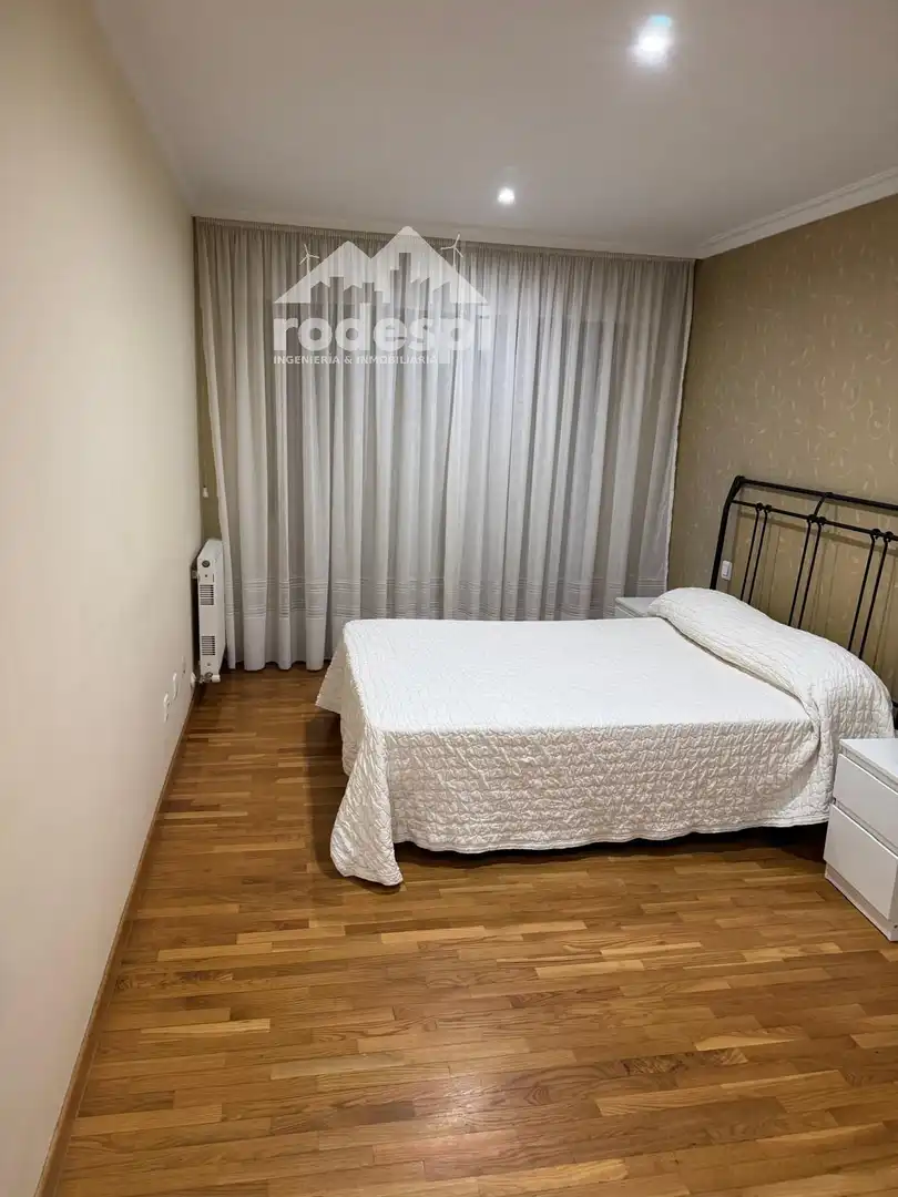 Habitación de Piso de alquiler en Ponteareas, Pontevedra
