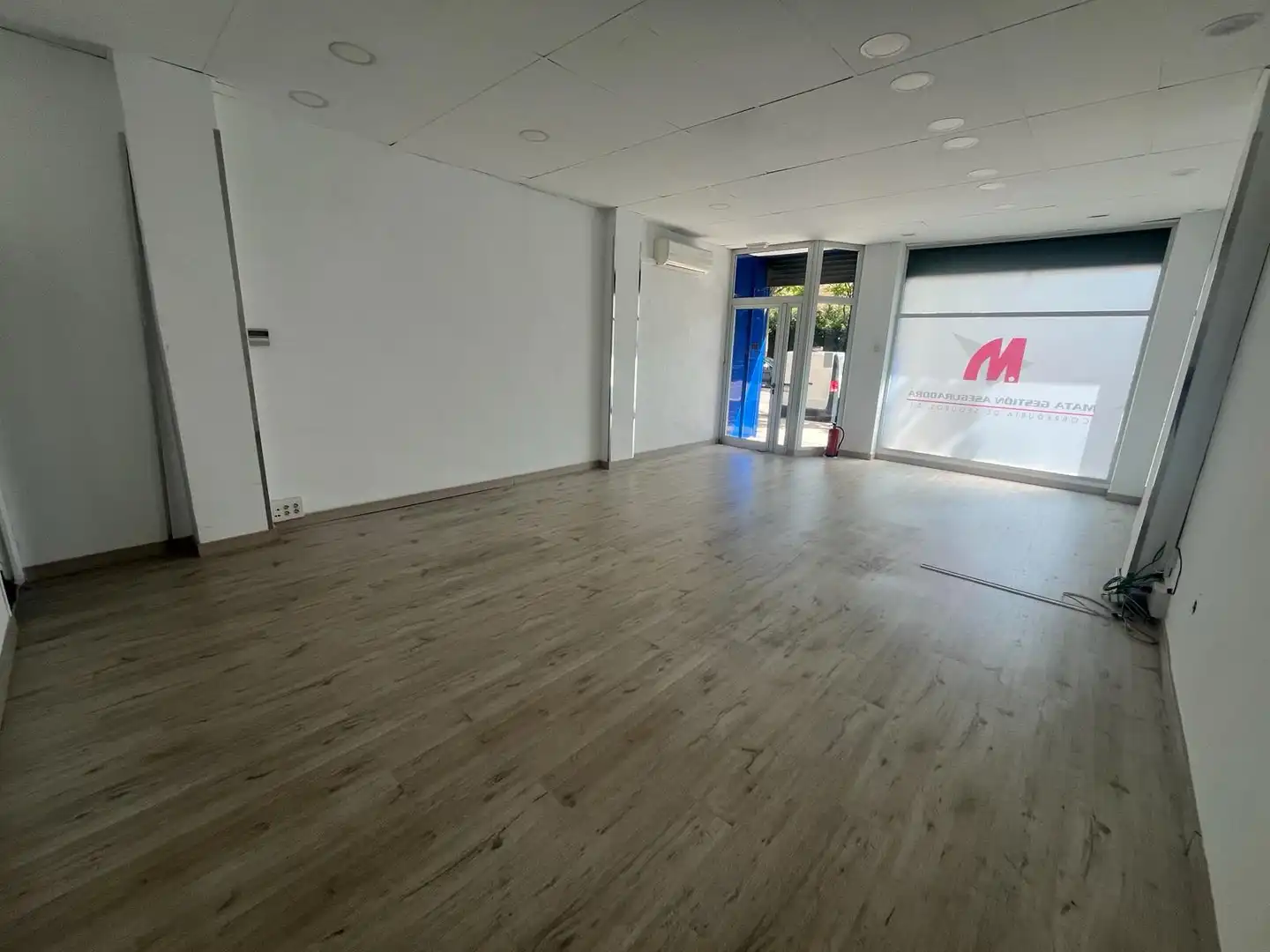 Local de alquiler en Zaragoza con Aire acondicionado y Parquet