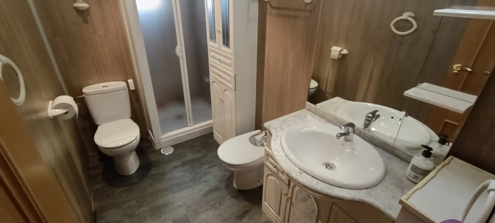 Baño de Piso en venta en Madrid con Aire acondicionado, Calefacción y Terraza