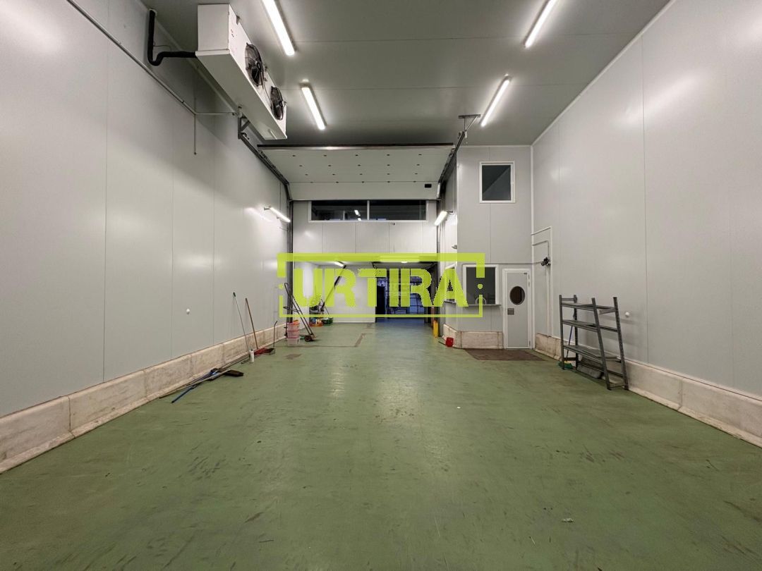 Nau industrial en venda en Donostia - San Sebastián 