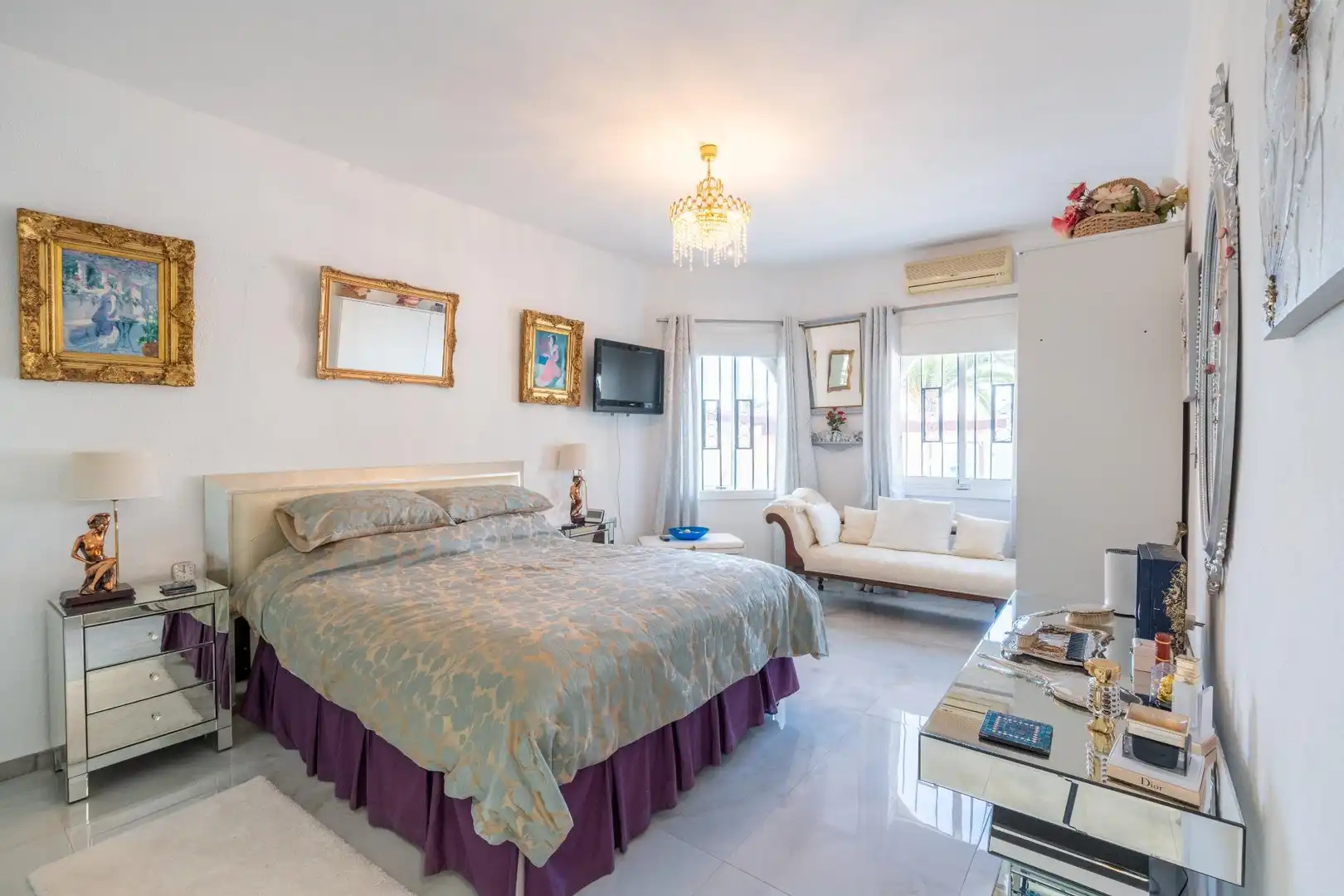 Dormitori de Casa o xalet en venda en Granadilla de Abona amb Jardí privat, Terrassa i Piscina