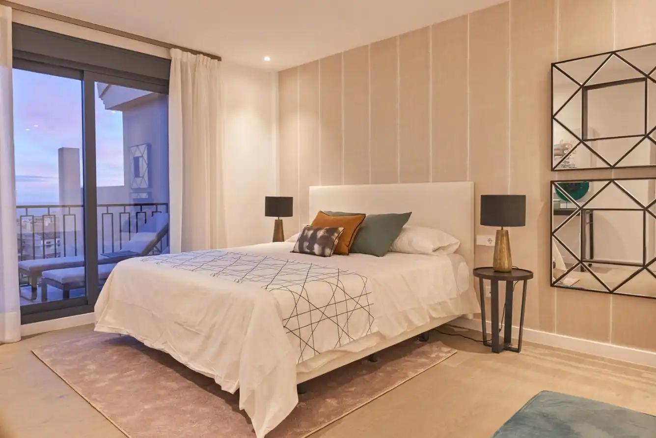 Schlafzimmer von Dachboden zur Miete in Benahavís mit Klimaanlage, Heizung und Parkett