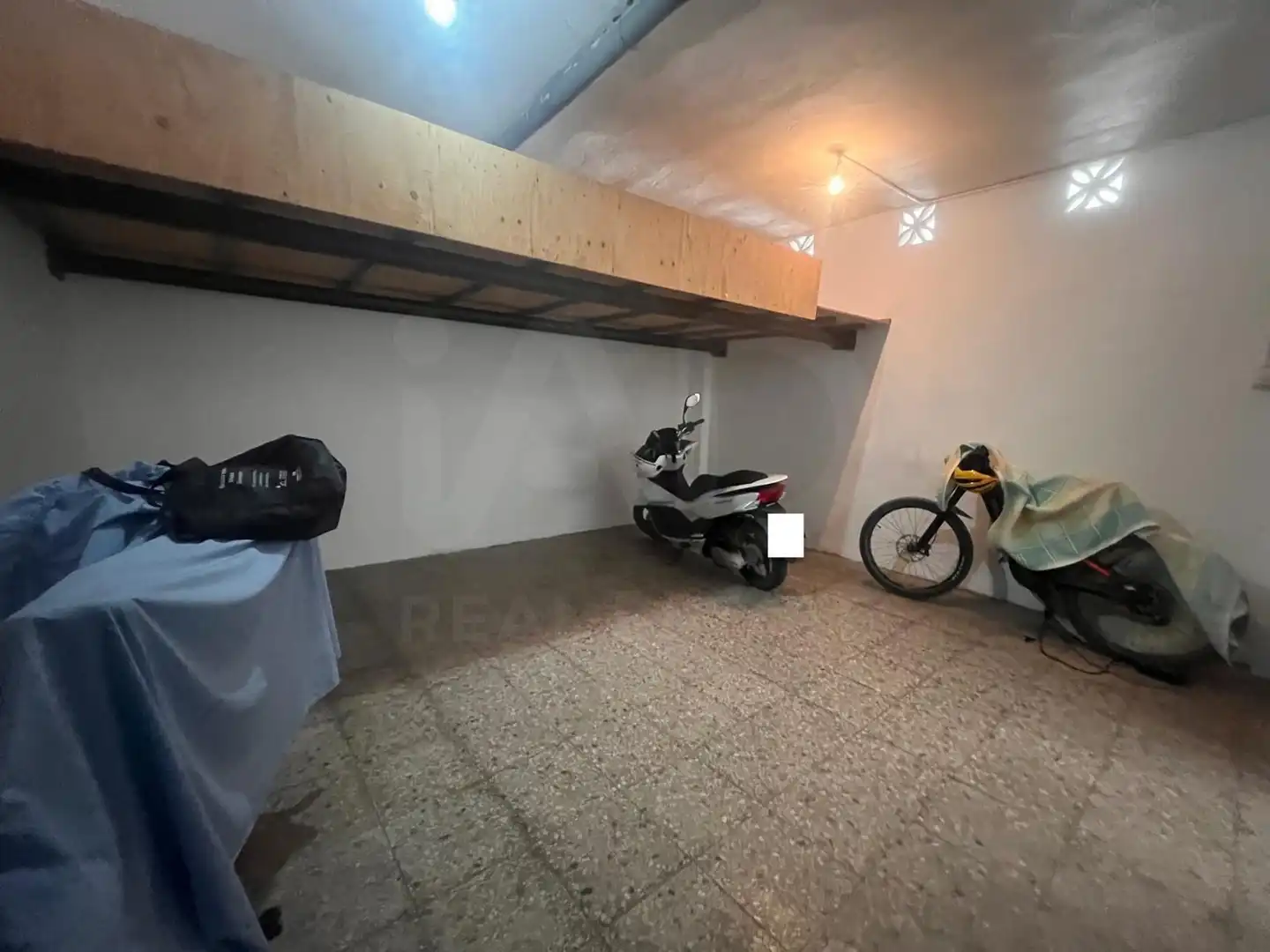 Garage for sale in Barbate