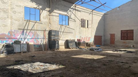 Nave con terreno, vallada, para reformar a  S O L O 3 minutos de Pinoso, imatge 3