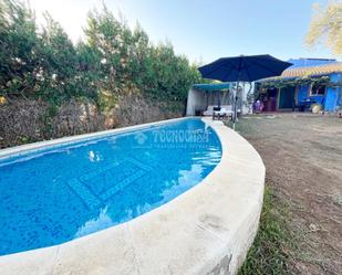 Piscina de Casa o xalet en venda en Pilas amb Aire condicionat i Piscina