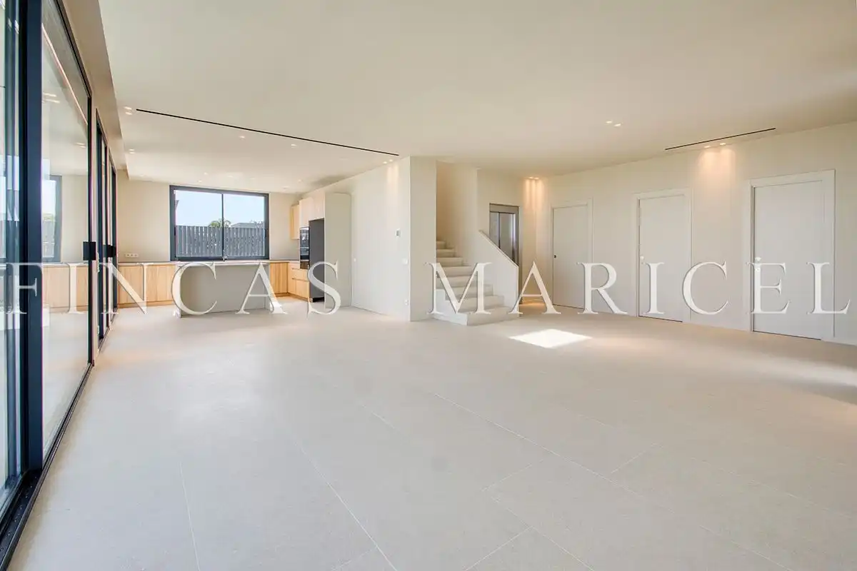 Houses for sale in Sitges  with Air Conditioner, Heating and Private garden