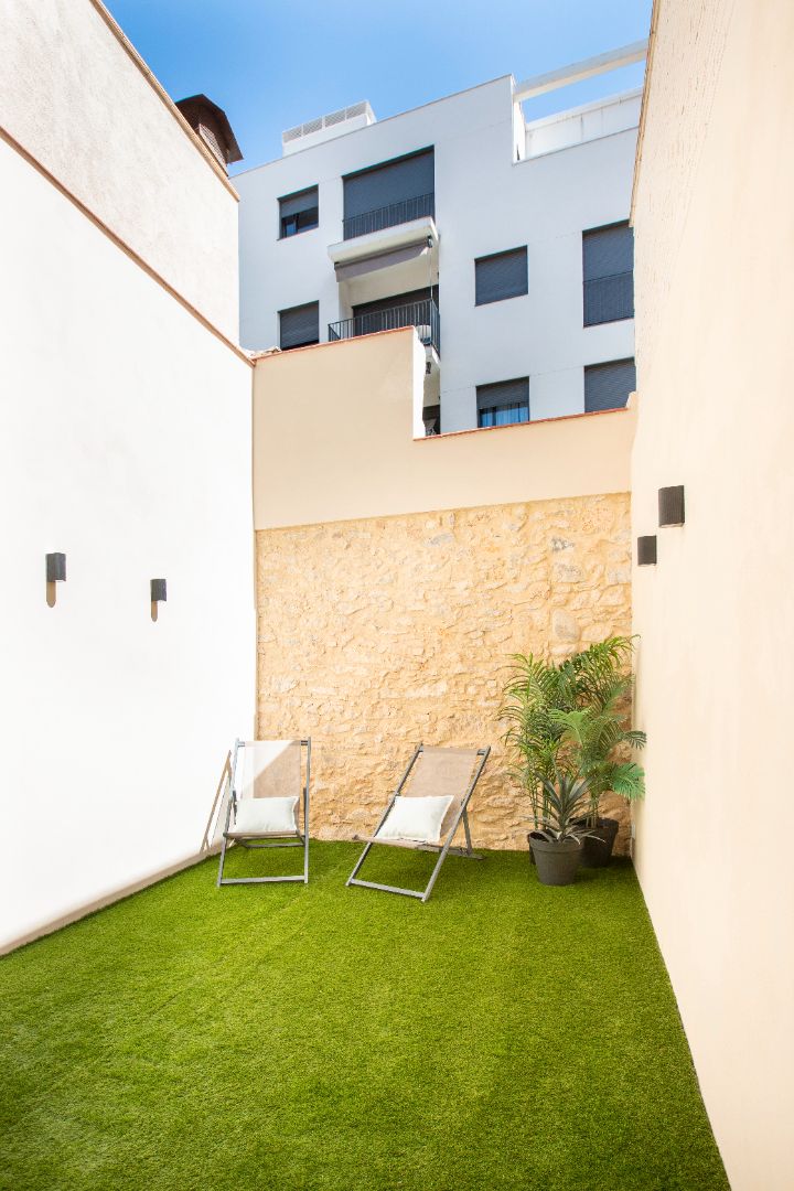 Terrace of Single-family semi-detached for sale in Girona Capital  with Air Conditioner, Heating and Parquet flooring