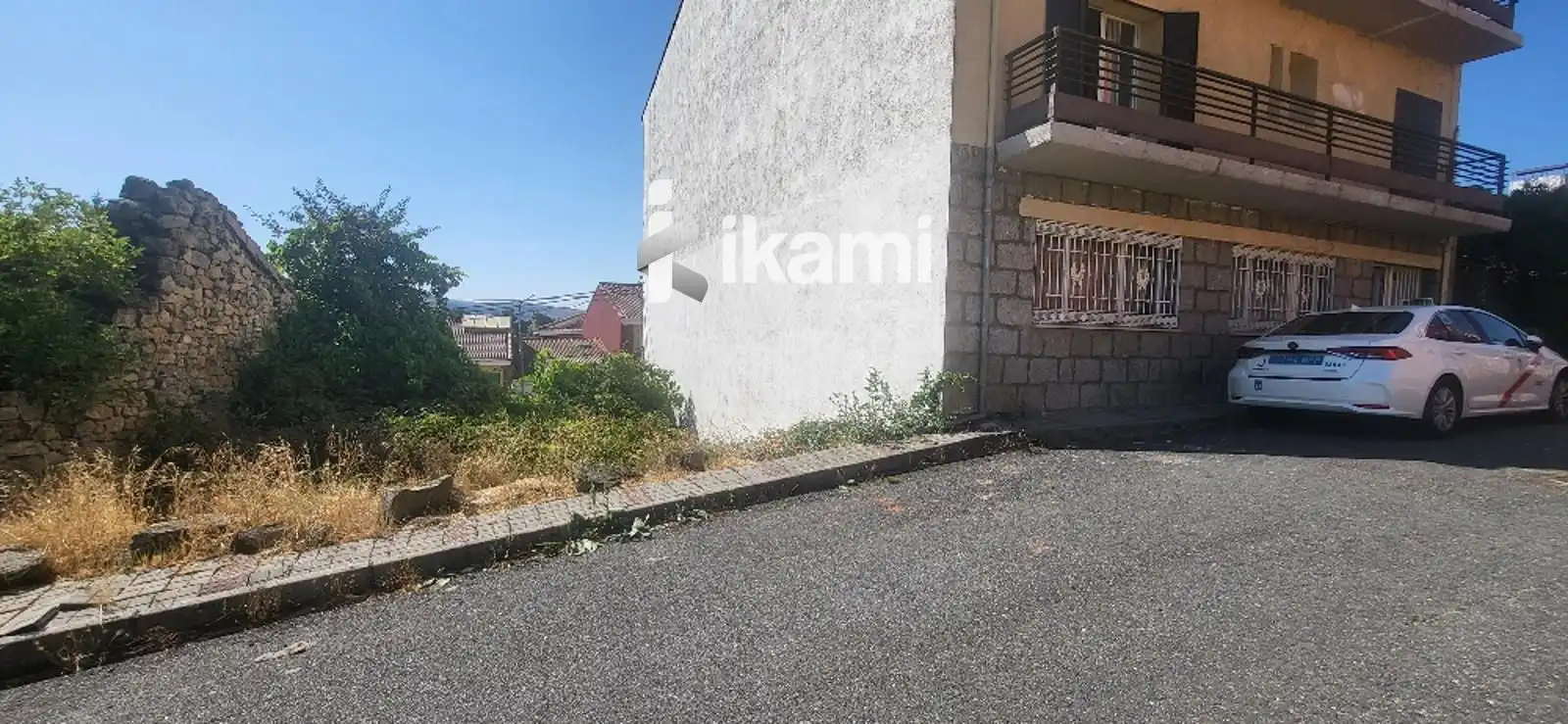 Buildings for sale in Peguerinos