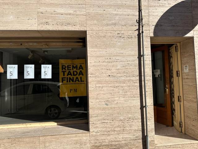 Local comercial en Venta en Carrer de Solsona en Les Arenes - La Grípia  Can Montllor