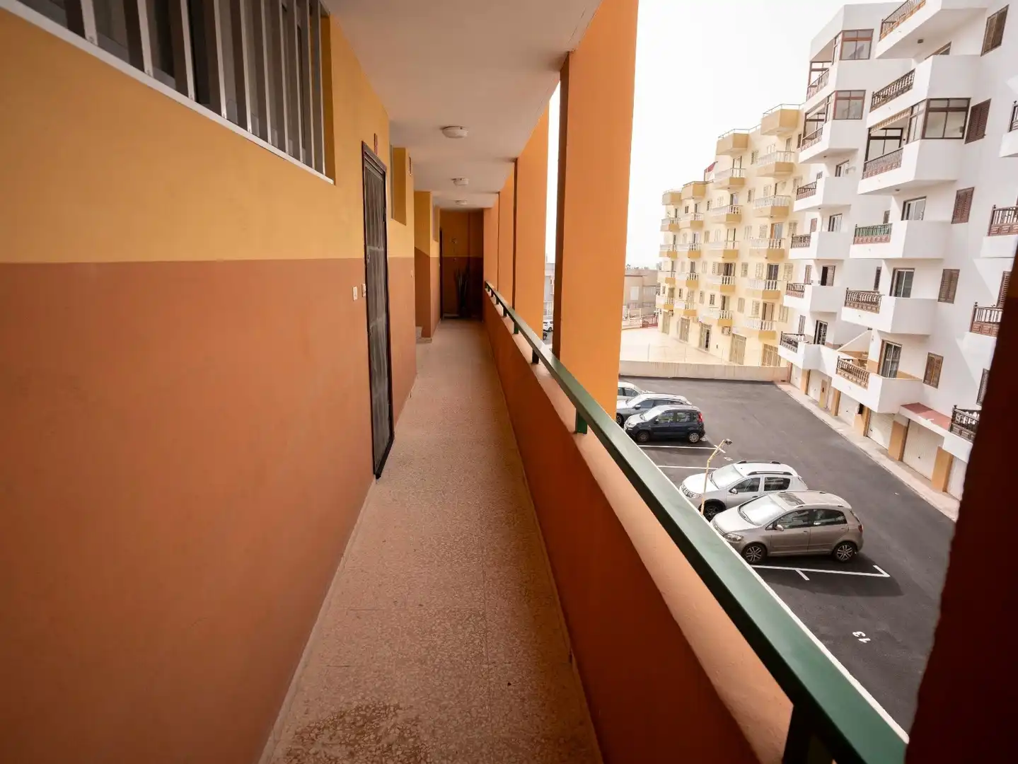 Vista exterior de Apartamento en venta en Candelaria con Amueblado, Lavadora y Balcón