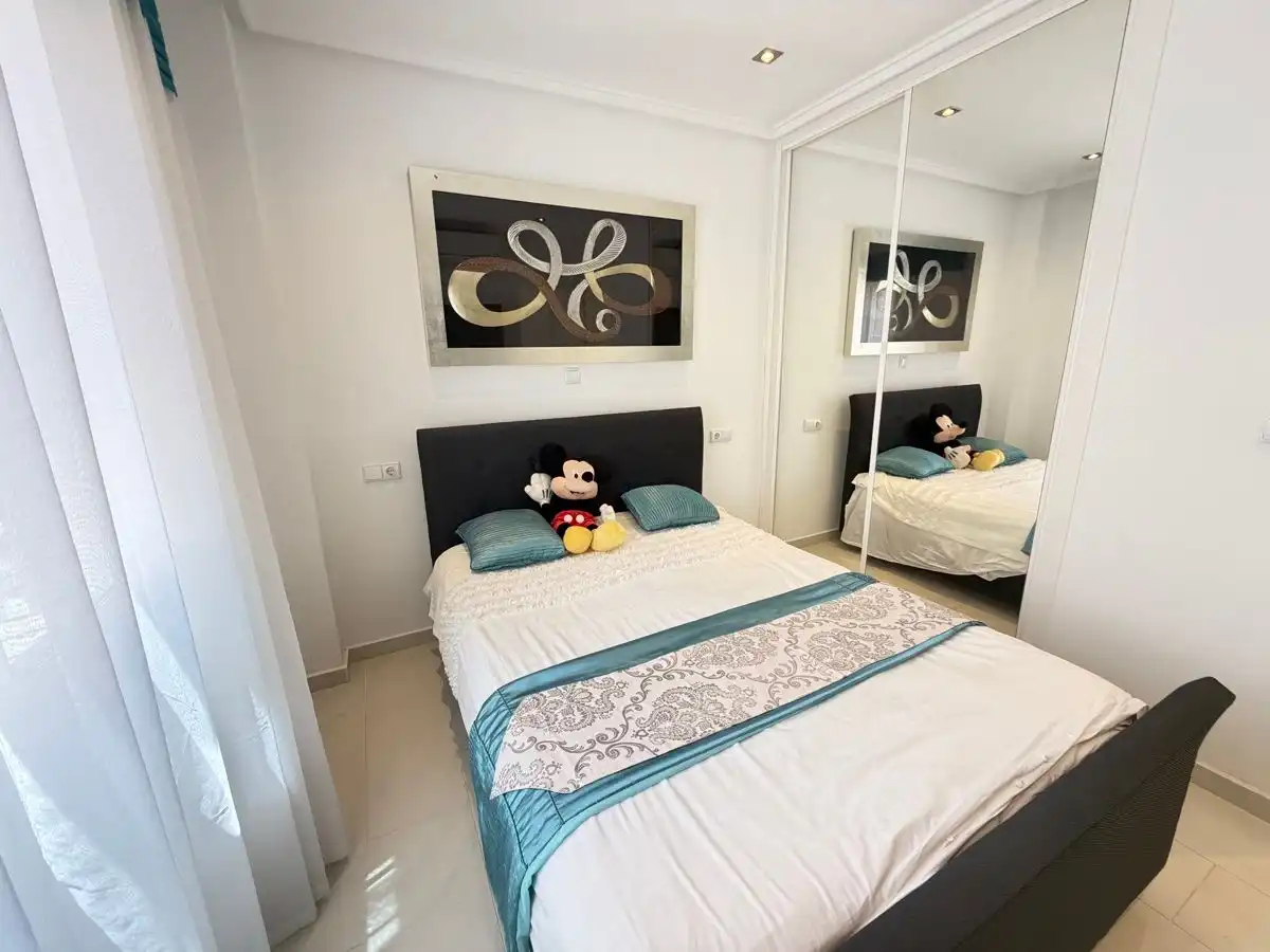 Bedroom of Houses for sale in Orihuela