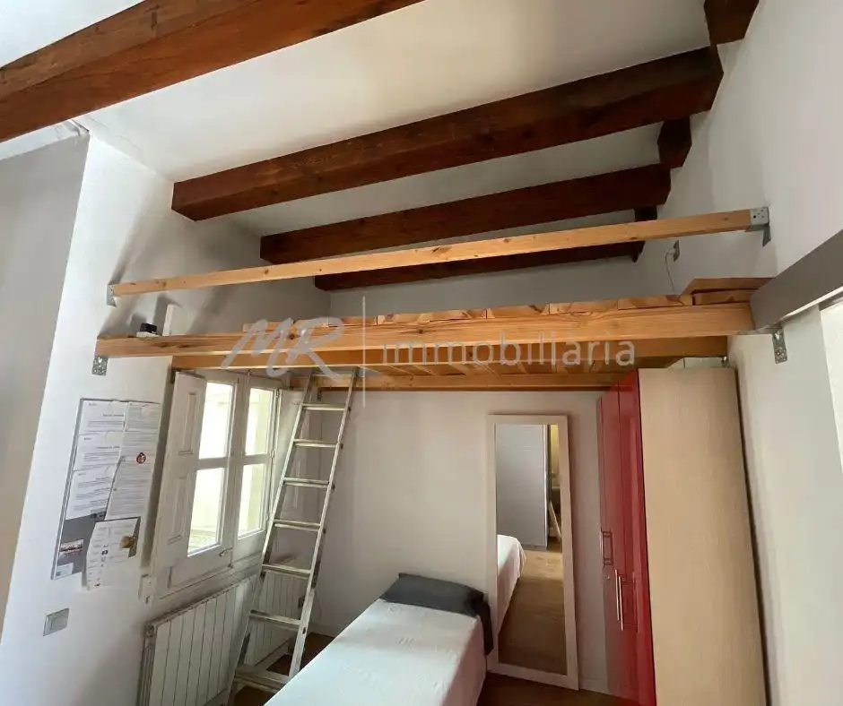 Dormitori de Àtic en venda en Barcelona amb Aire condicionat, Calefacció i Terrassa
