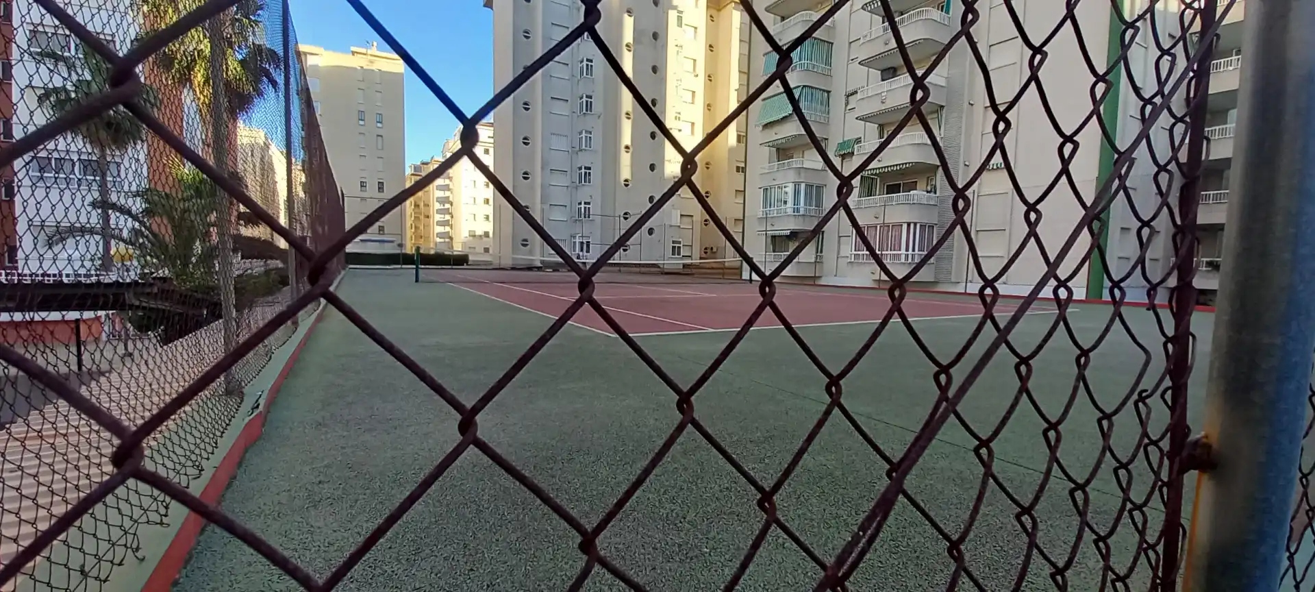 Parking de Apartamento de alquiler en Gandia con Terraza, Amueblado y Horno