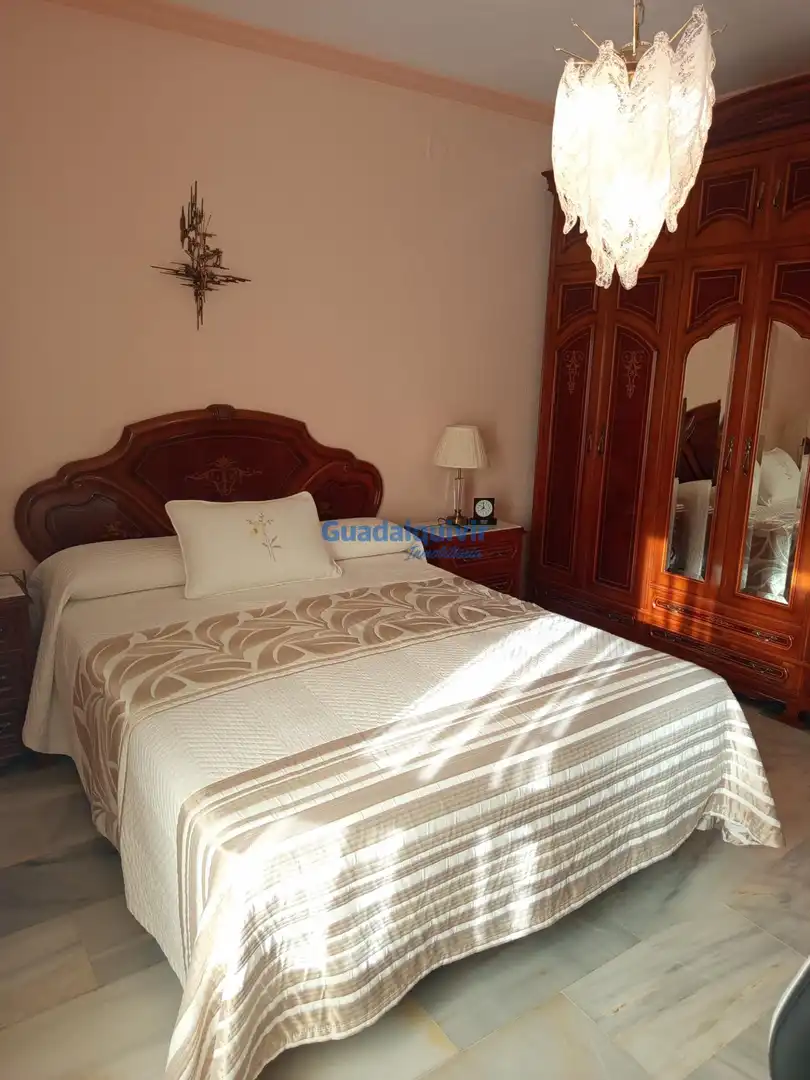 Chalet con piscina en venta en Cerros de Montequinto, imagen 58