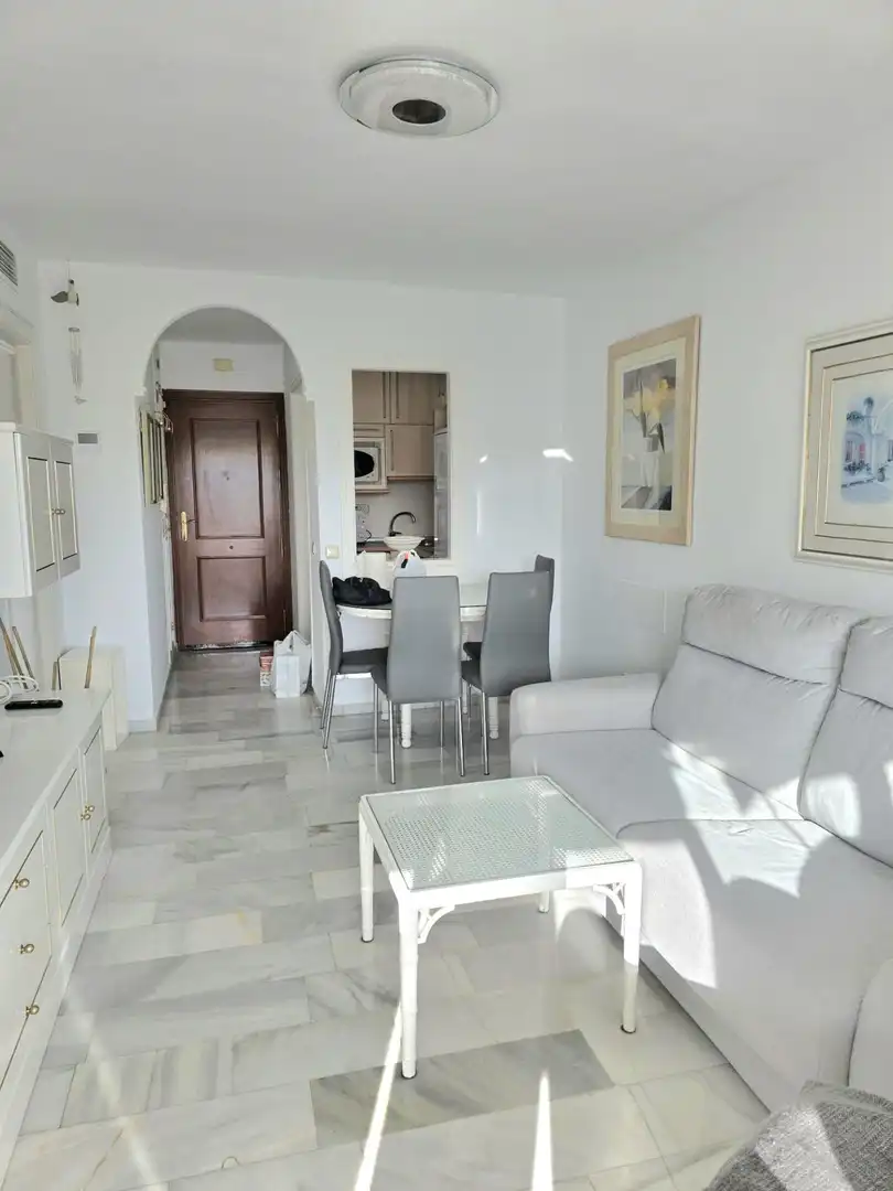 Flat with pool for sale in Calle Camilo José Cela, imagen 2