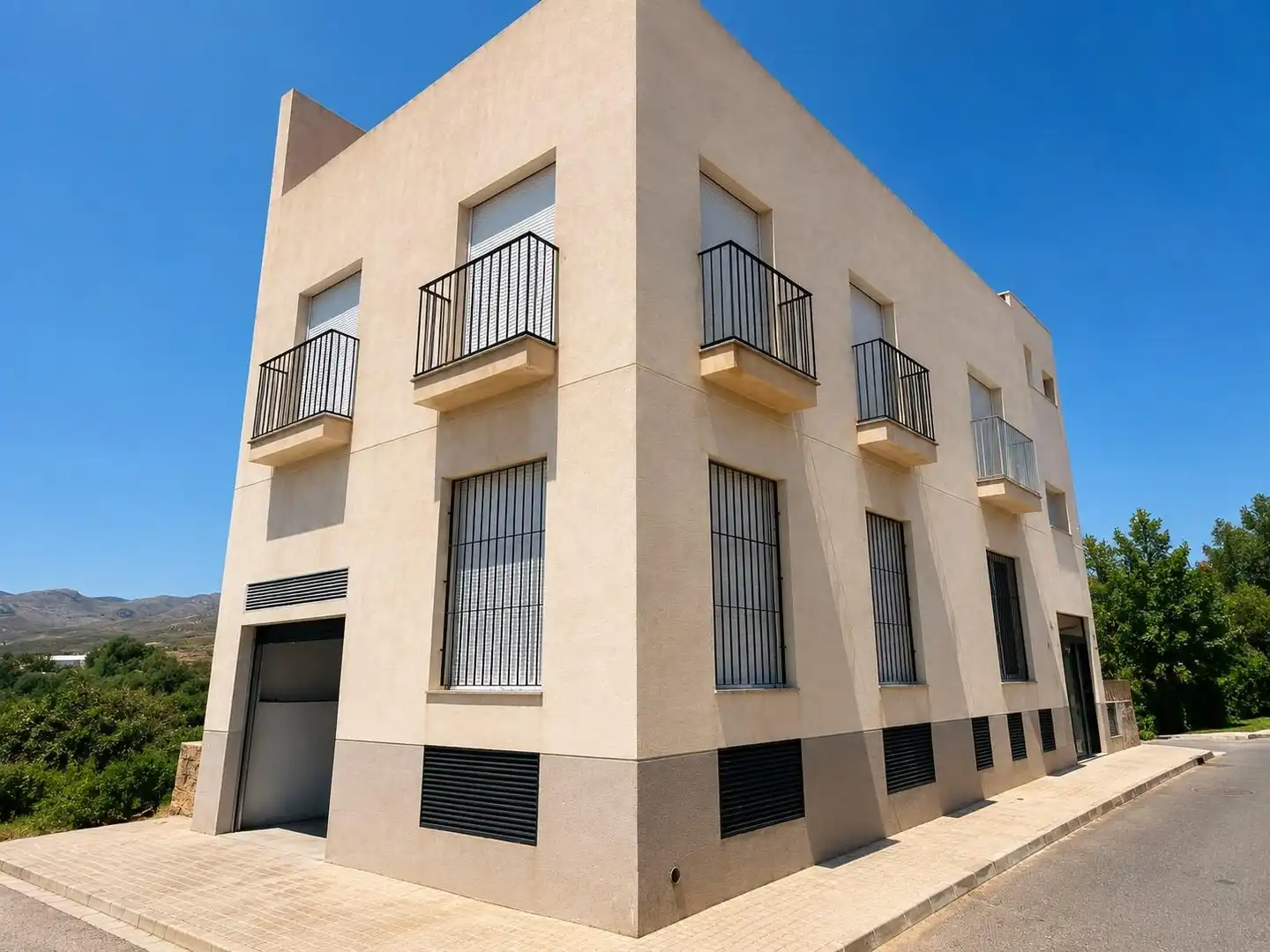 Vista exterior de Piso en venta en Pechina con Trastero y Balcón