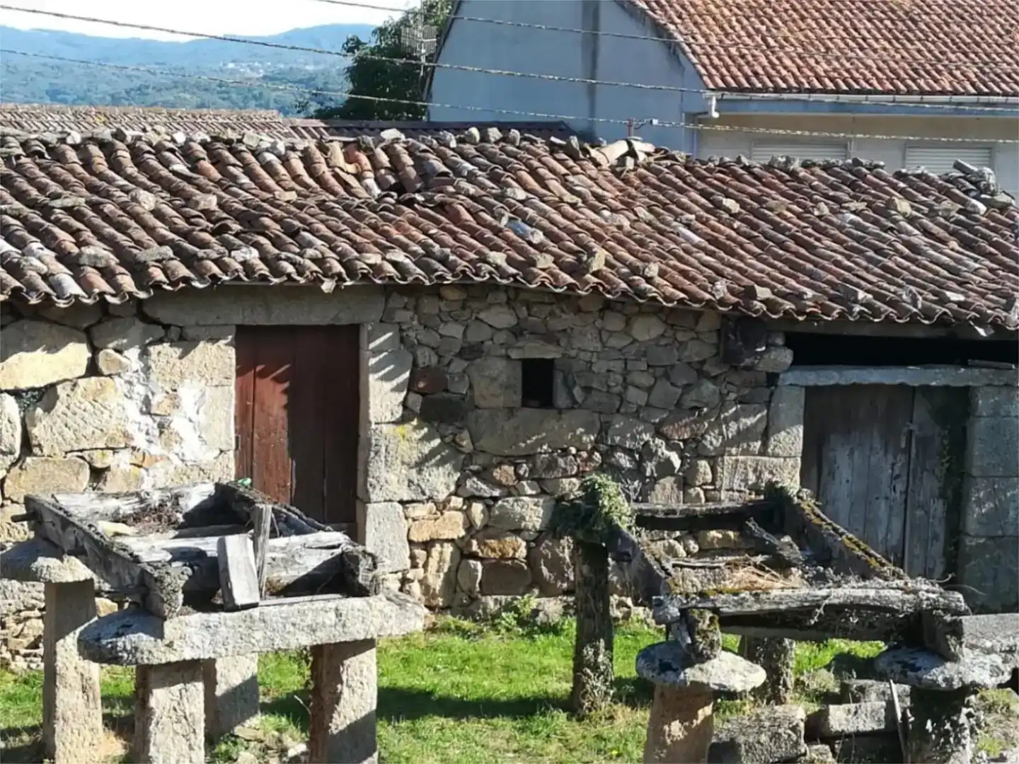 Vista exterior de Planta baixa en venda en A Merca  