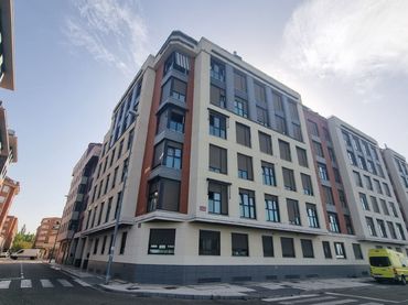 Pis amb ascensor en venda a C BAILEN