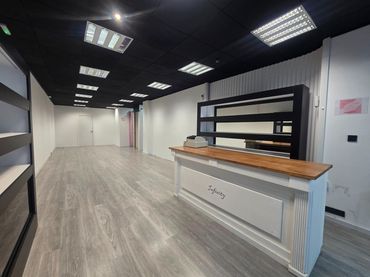 Local comercial de lloguer a Avenida FRANCESC MACIA 60