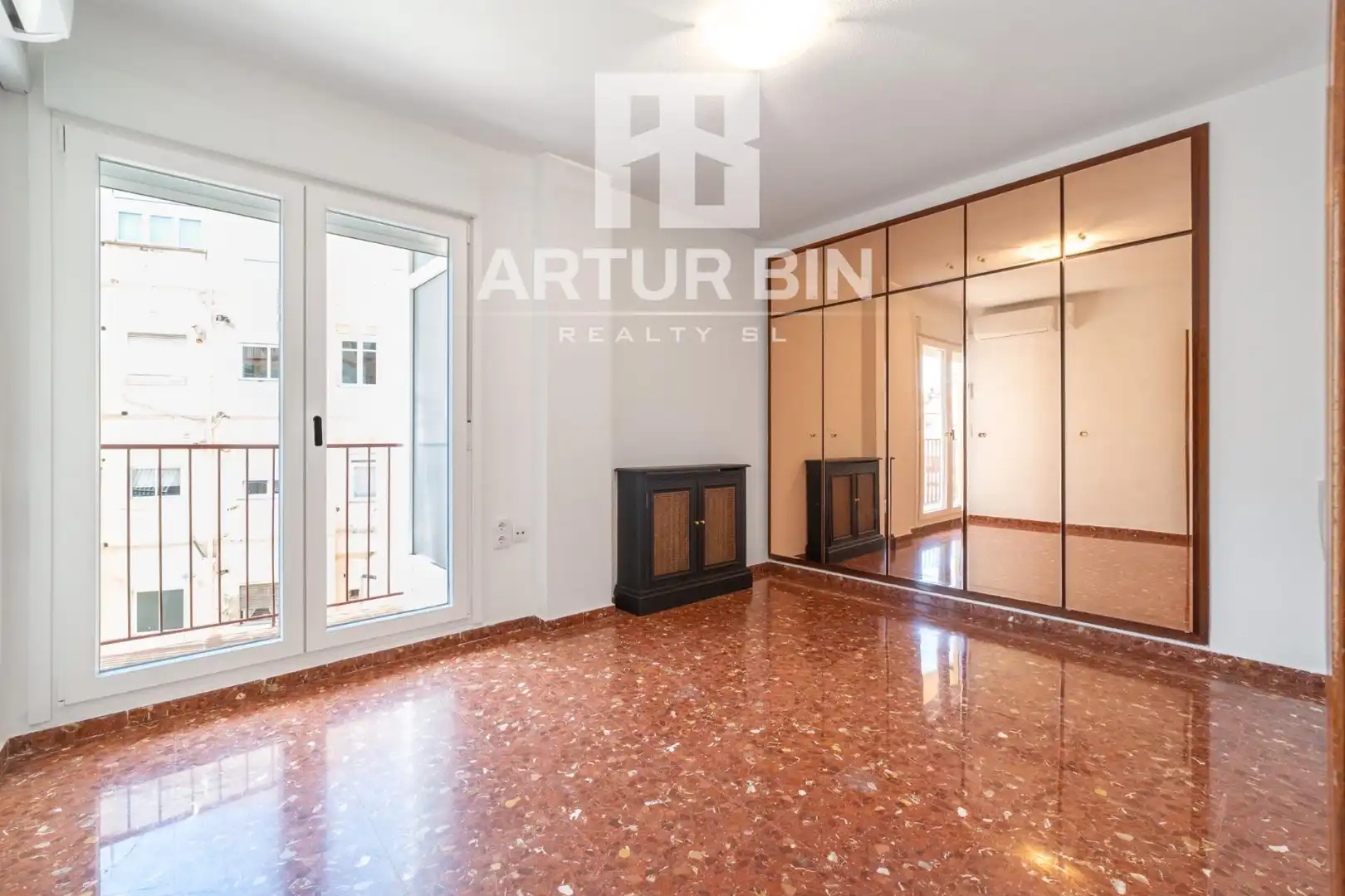 Dormitori de Apartament de lloguer en Valencia amb Aire condicionat