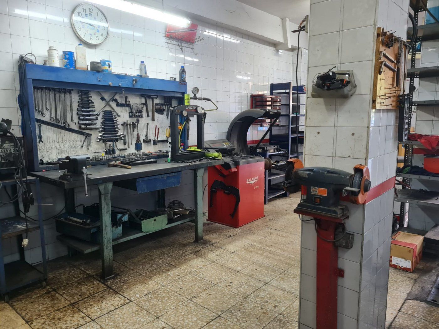 Local en venda en Móstoles amb Aire condicionat i Moblat