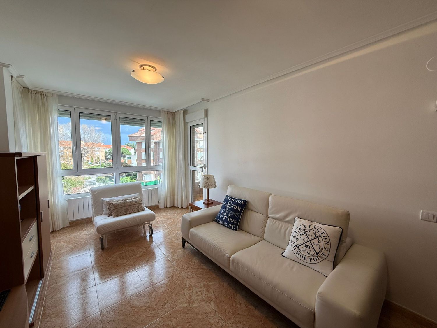 Living room of Flat for sale in Noja  with Heating, Terrace and Balcony