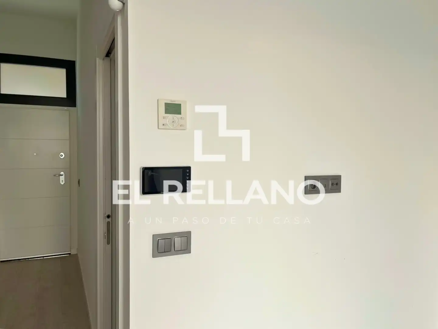 Piso en venta en Badalona con Aire acondicionado, Calefacción y Jardín privado