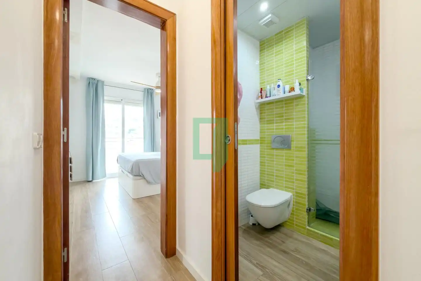 Habitación de Piso en venta en Badalona con Aire acondicionado, Calefacción y Balcón