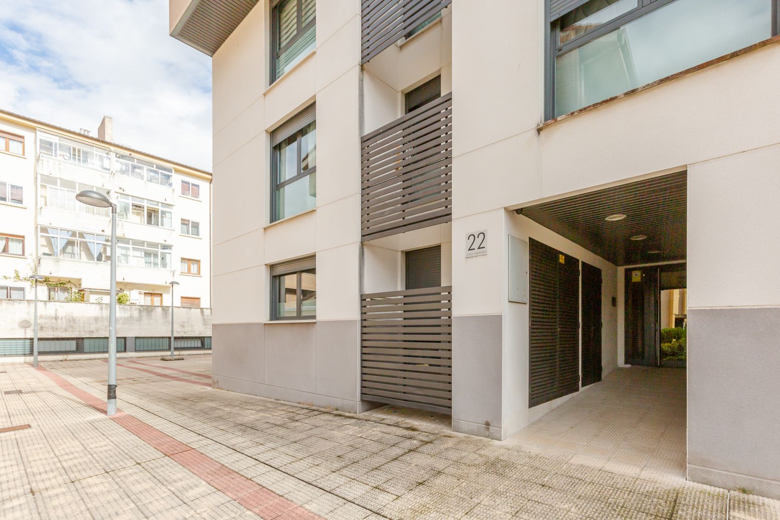 Vista exterior de Piso de alquiler en Ezcabarte con Calefacción, Parquet y Terraza