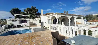 Xalet amb piscina en venda a Las Lagunas, imagen 3