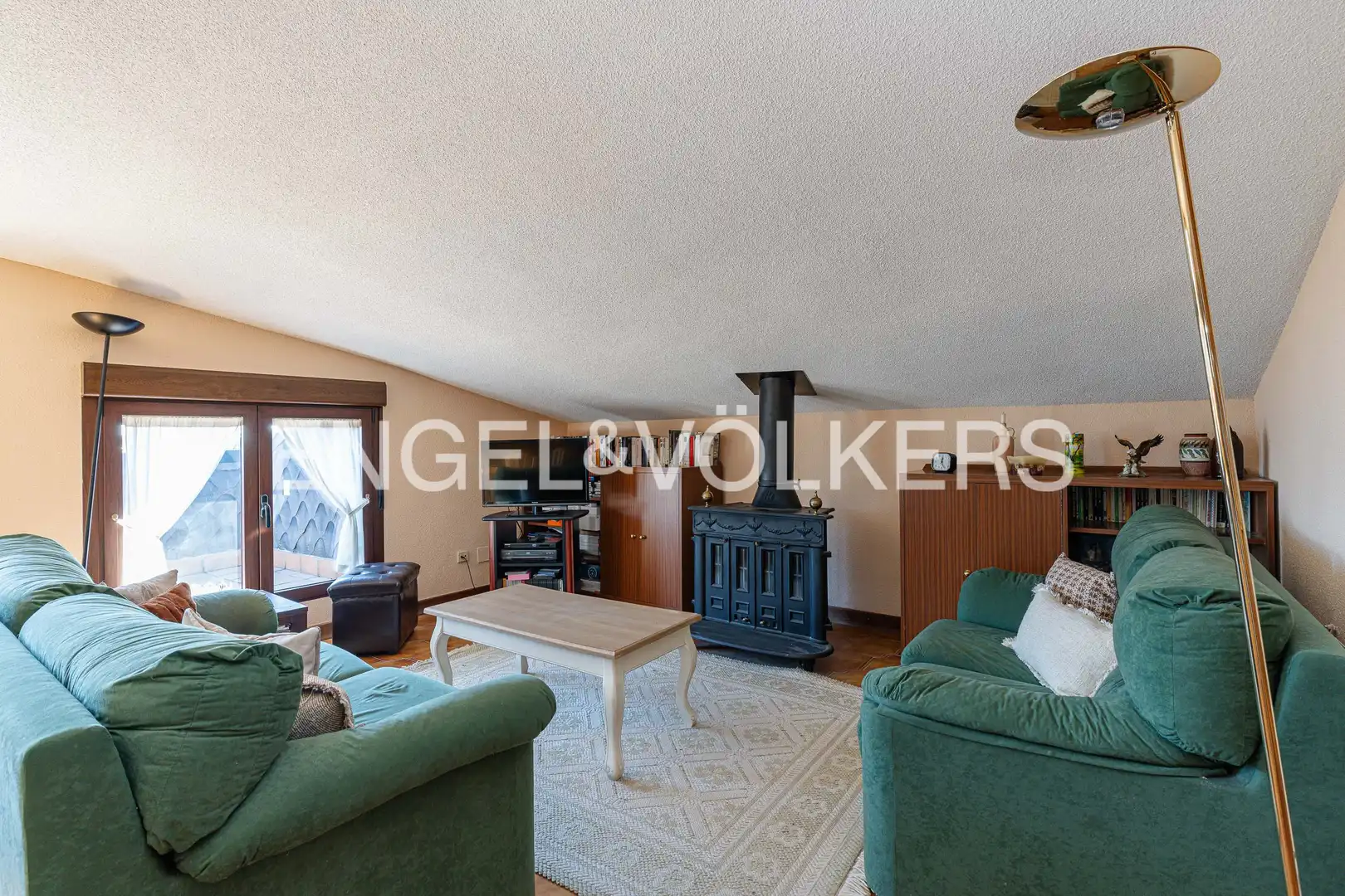 Sala de estar de Casa o chalet en venta en Torrelodones con Calefacción, Jardín privado y Terraza