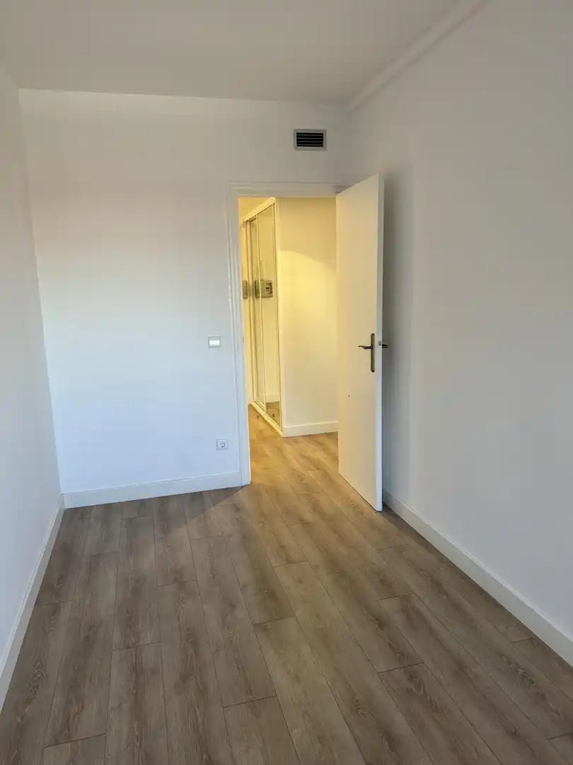 Habitación de Piso en venta en Zaragoza con Terraza y Trastero