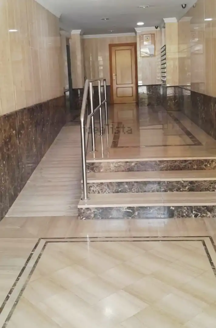Flat for sale in Granada  with Balcony