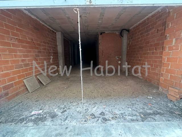 Local comercial en Venta en Carrer d'Herrero en Hospital - Plaza del Real