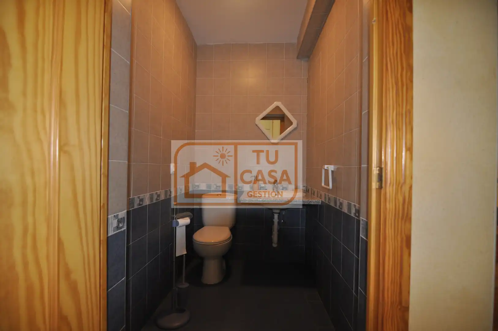 Bathroom of Industrial buildings for sale in Malpartida de Cáceres  with Heating
