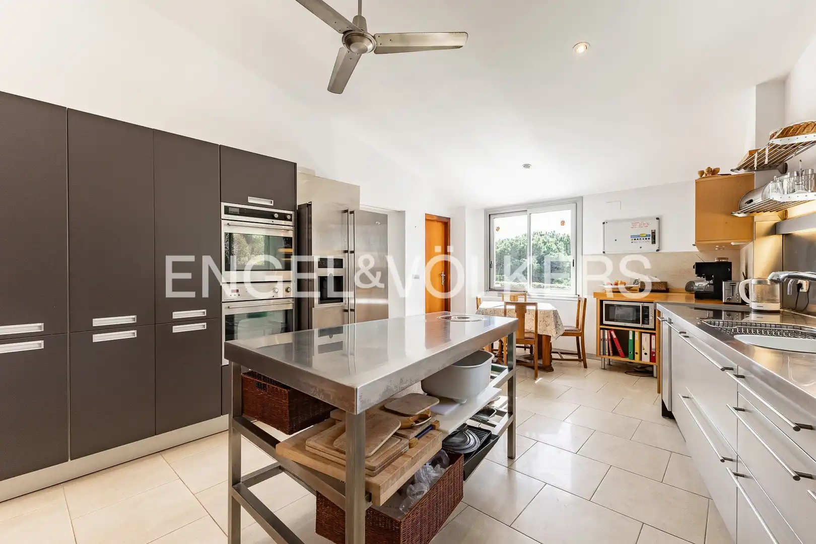 Cocina de Casa o chalet en venta en Sant Andreu de Llavaneres con Calefacción, Jardín privado y Parquet