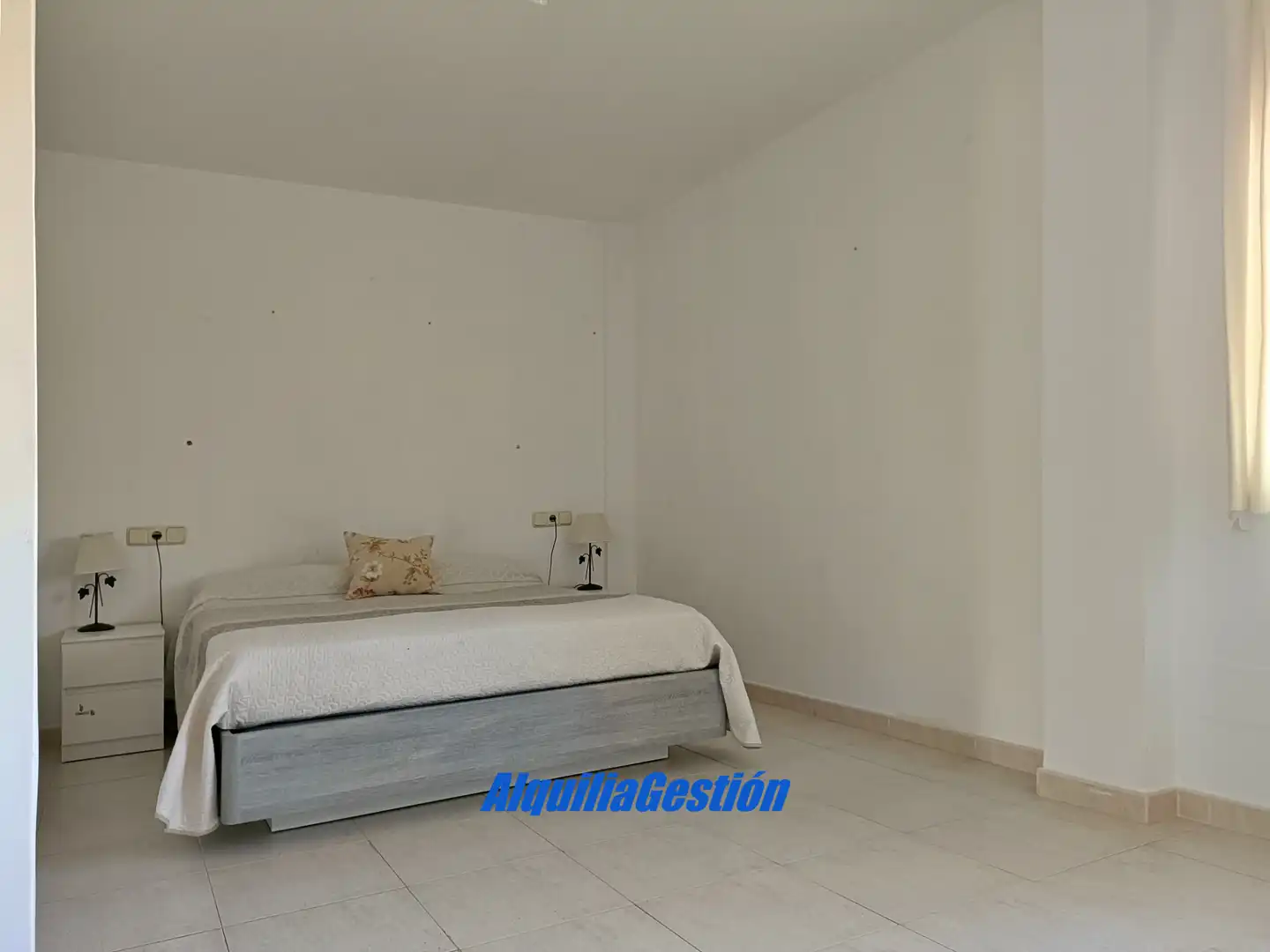 Casa aparellada amb piscina en venda a Pozo de Guadalajara, imagen 18